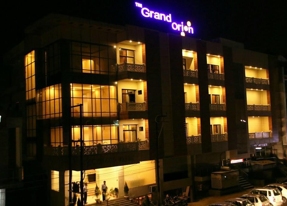 The Grand Orion Hotel Chinhat Luaran gambar