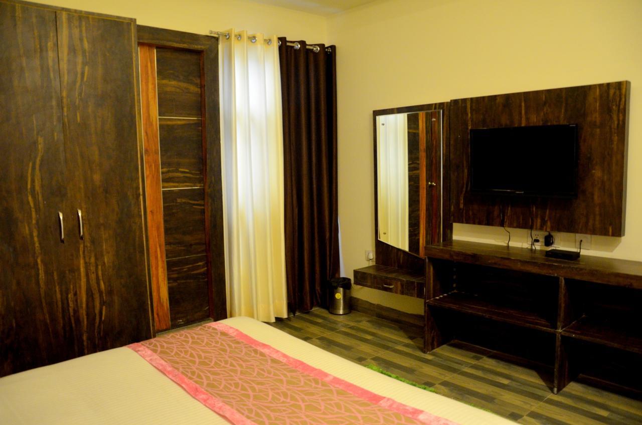 The Grand Orion Hotel Chinhat Luaran gambar
